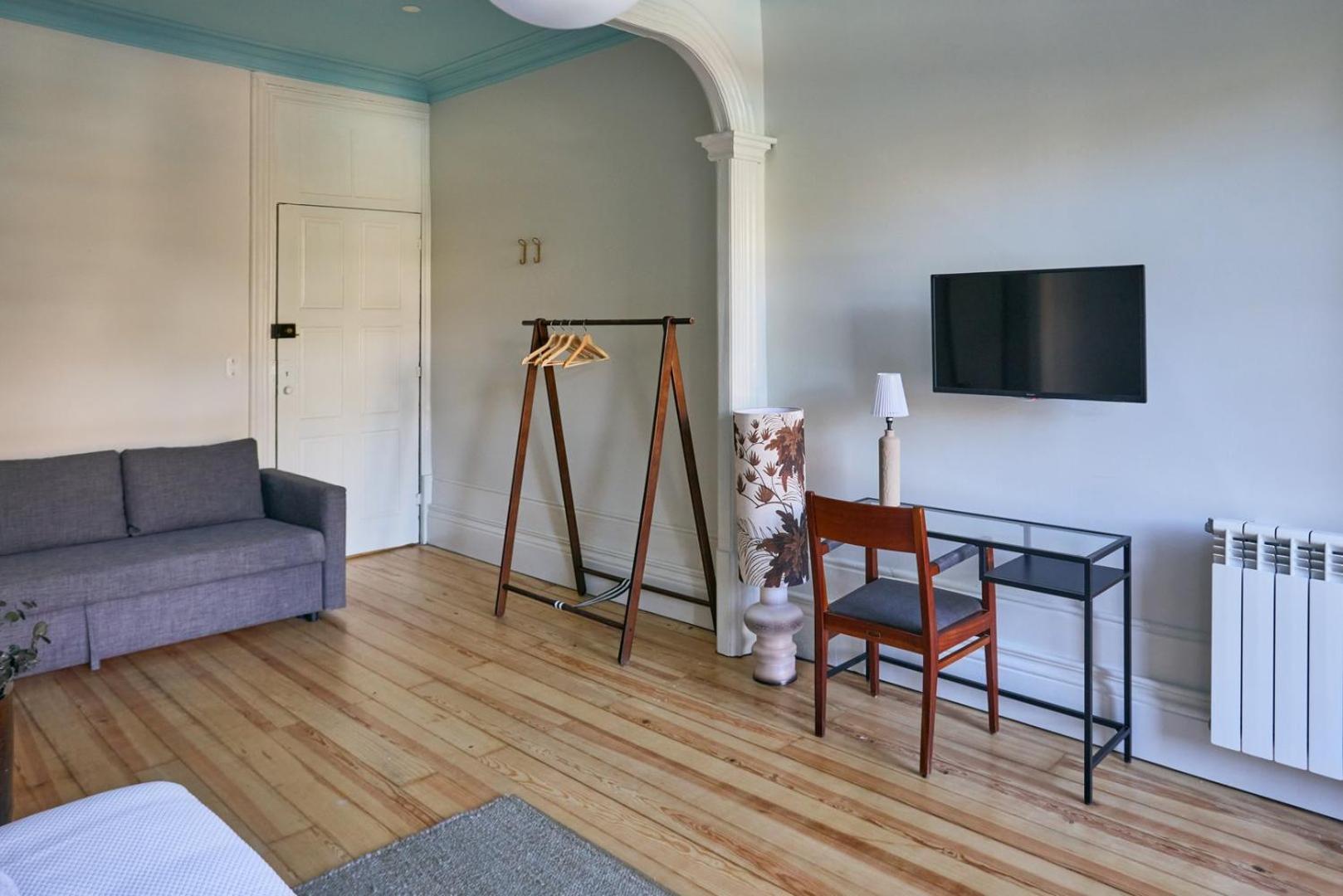 Guestready - Cedofeita Pool Suites Porto Exterior foto